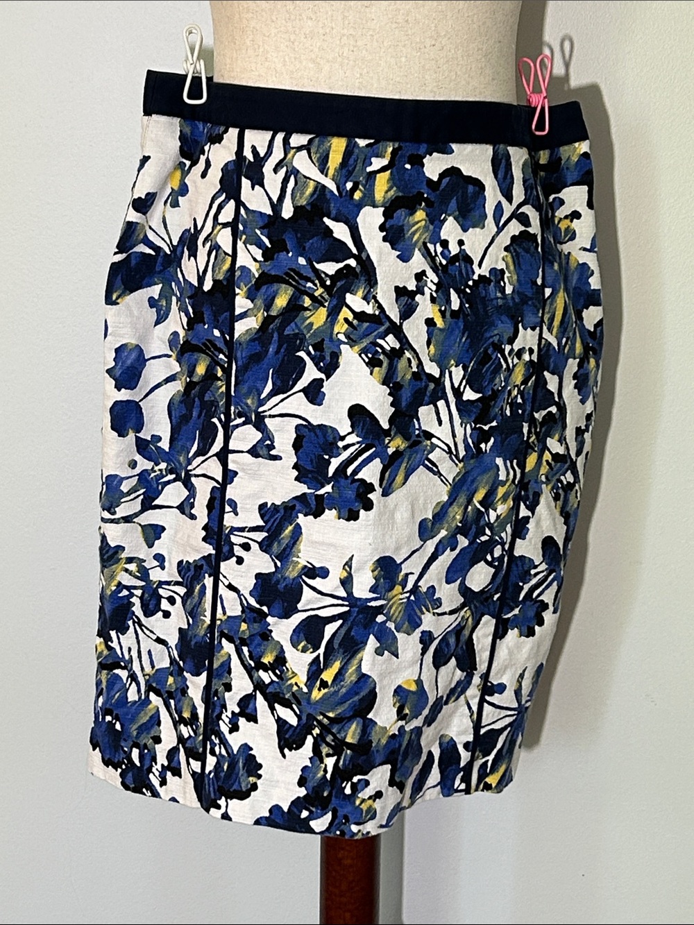 Rafaella Navy & White Floral Pencil Skirt with Yellow Accents